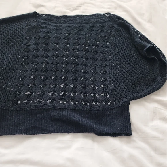 Sweater top - Picture 6 of 7
